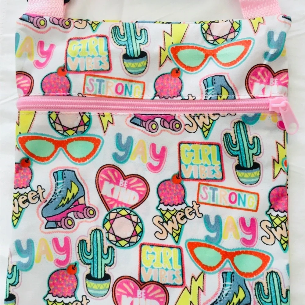 SOCKS 2 ICE CREAM PASTEL CROSSBODY 24 PONY HOLDERS